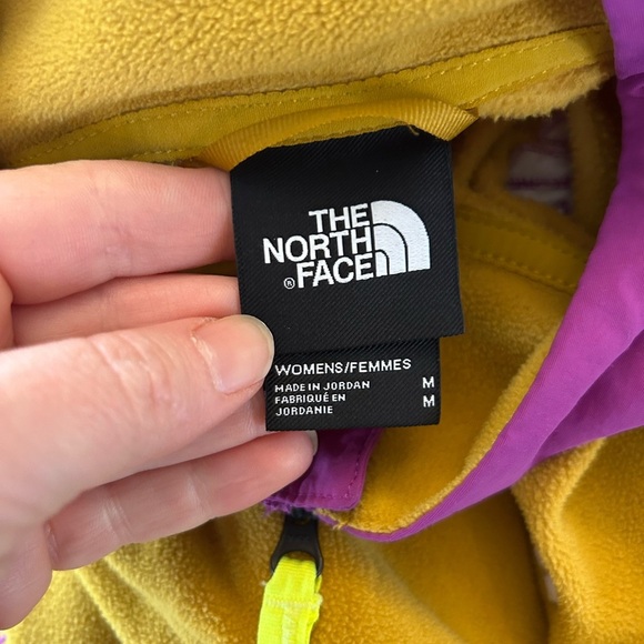 The North Face Trailwear Fantasy Ridge 1/2 Zip Pullover Fleece Sweater - Picture 5 of 5